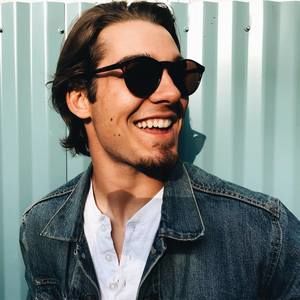 Meet your Posher, Mark